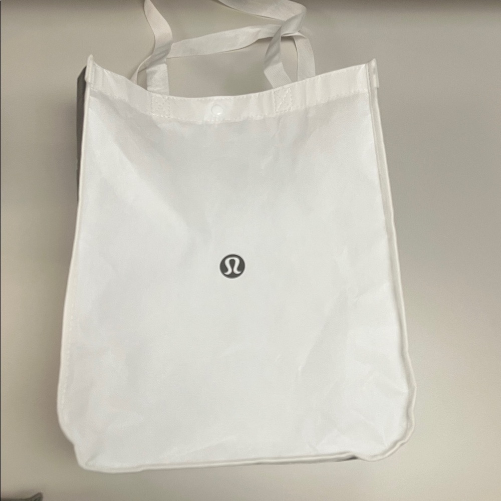 Lululemon Large White Tote Bag Preowned Lululemon Large White Tote Bag Preowned